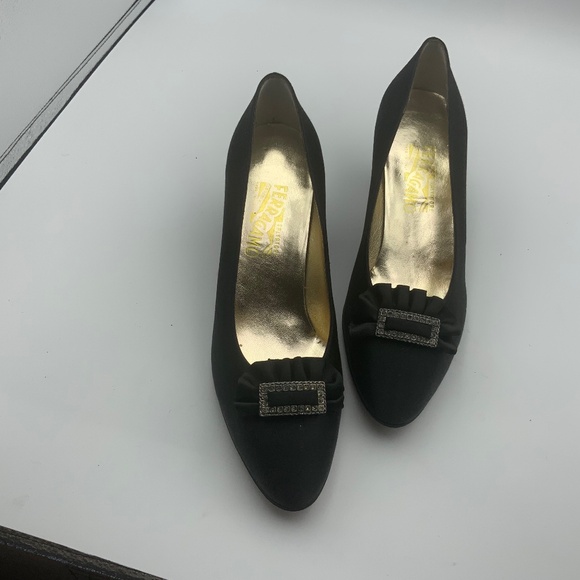 SALVATORE FERRAGAMO EMBELLISHED HEELS - Picture 1 of 6